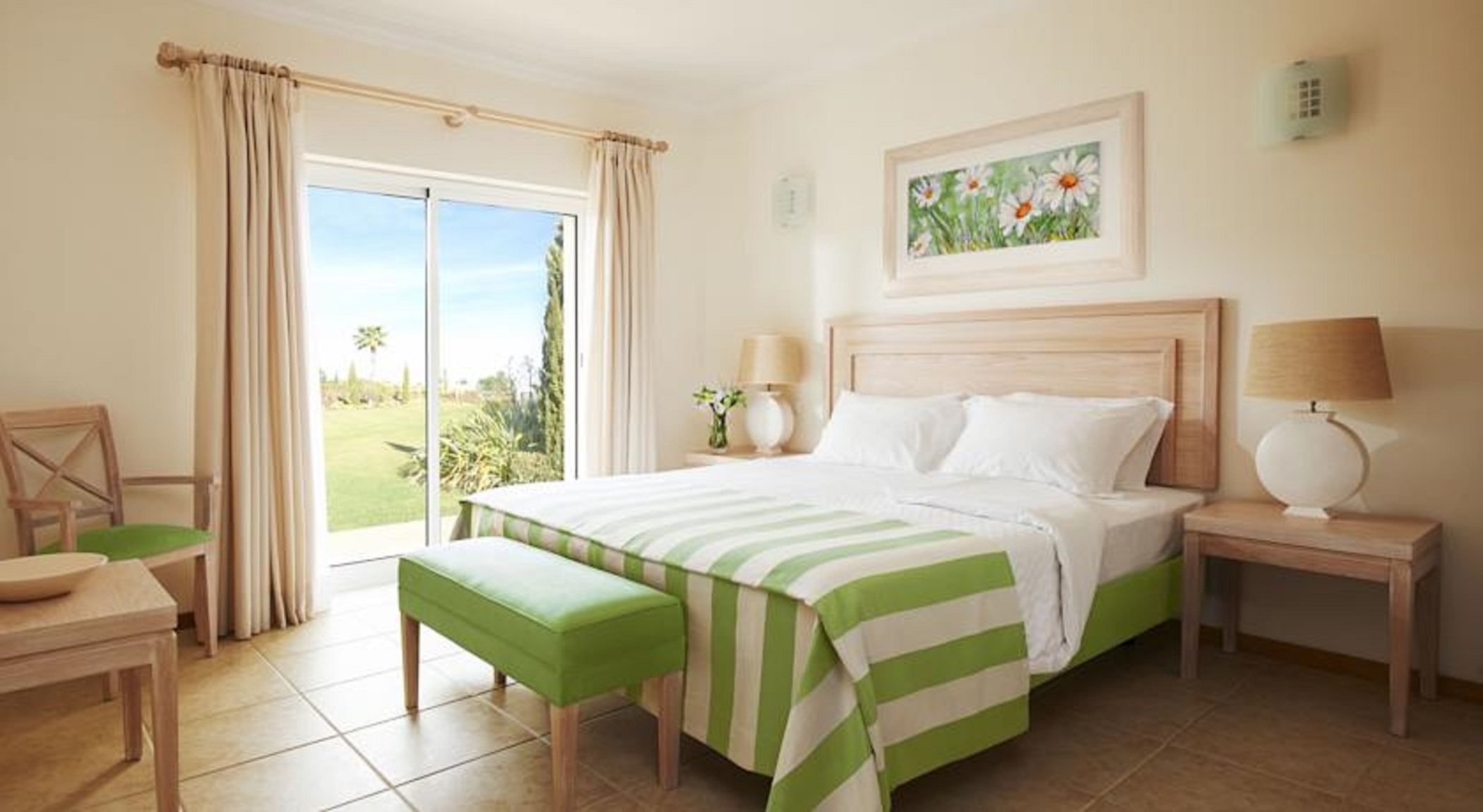 1 Bedroom, Apartment, Garden View