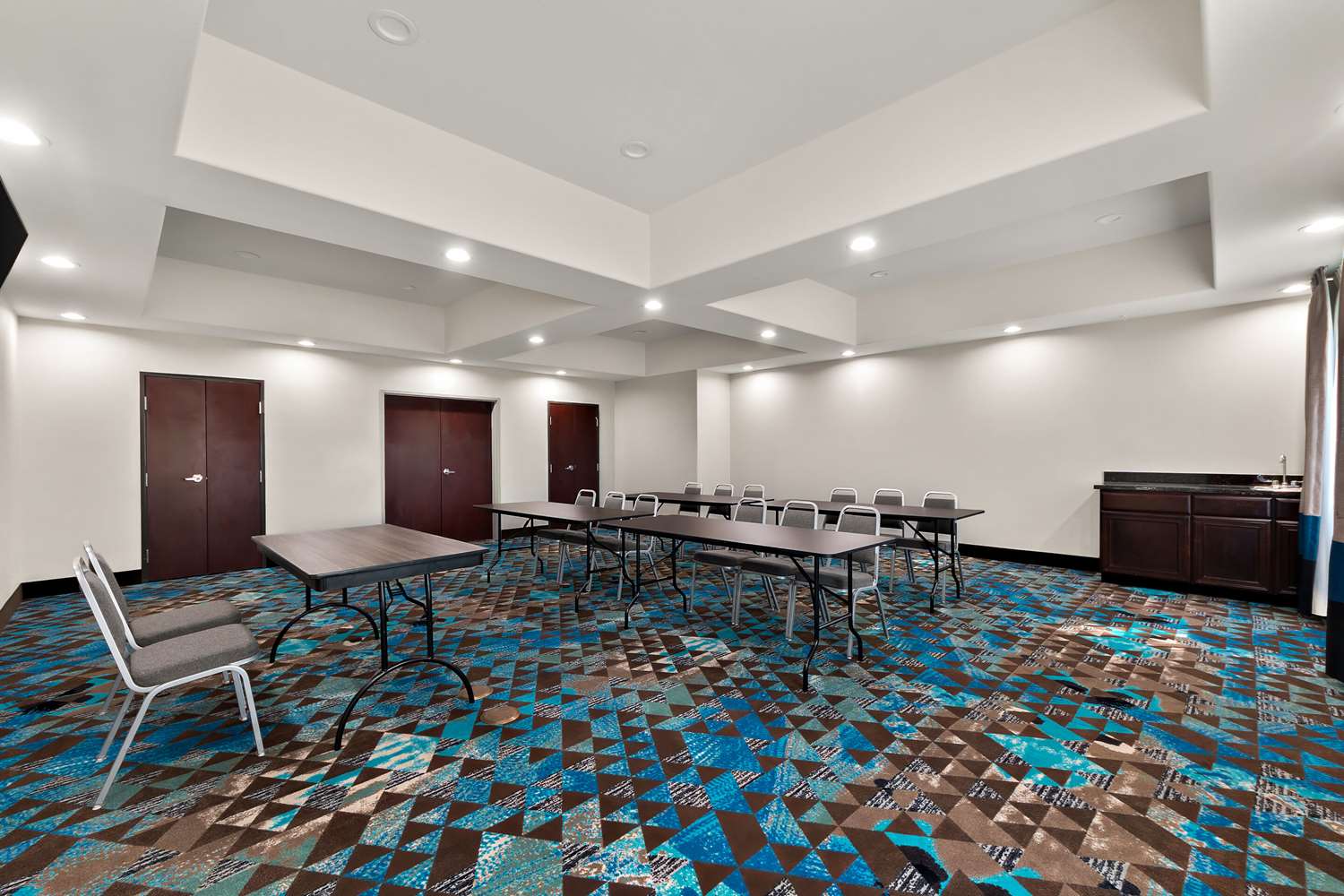 Comfort Suites Bastrop 30/36