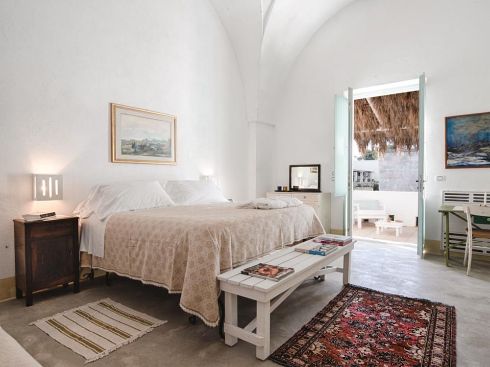 Deluxe, Double Bed, Garden Area