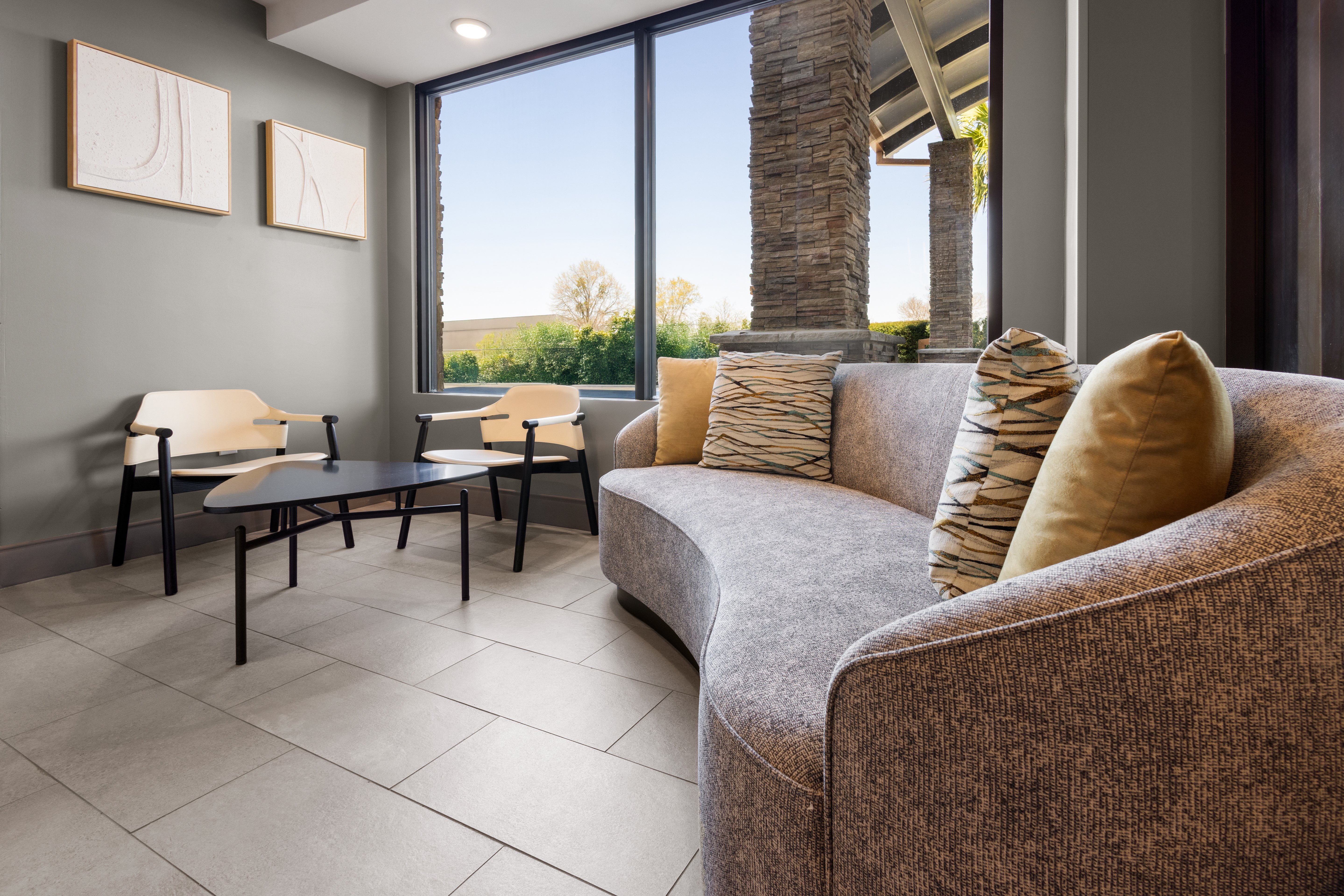Holiday Inn & Suites Columbia NE - Ft Jackson Area by IHG 22/38