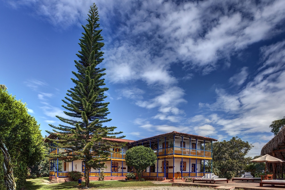 Hacienda Combia Ex Sercotel 1/50