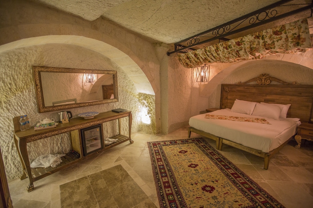 Agarta Cave Hotel 25/50