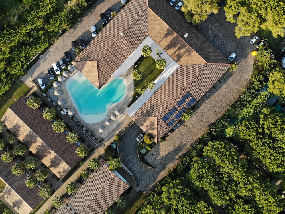 Paestum Inn Beach Resort 67/69