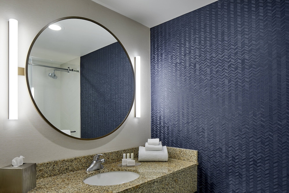 Fairfield Inn & Suites Albany Airport 21/41