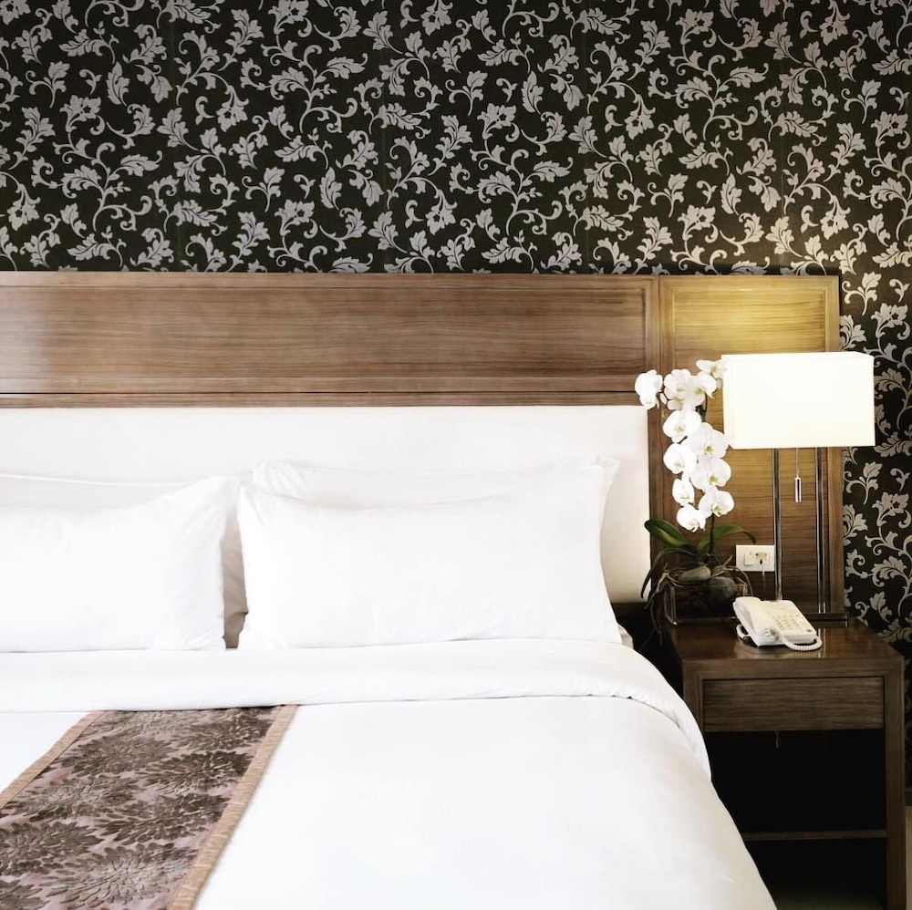 Quest Serviced Residences 17/35