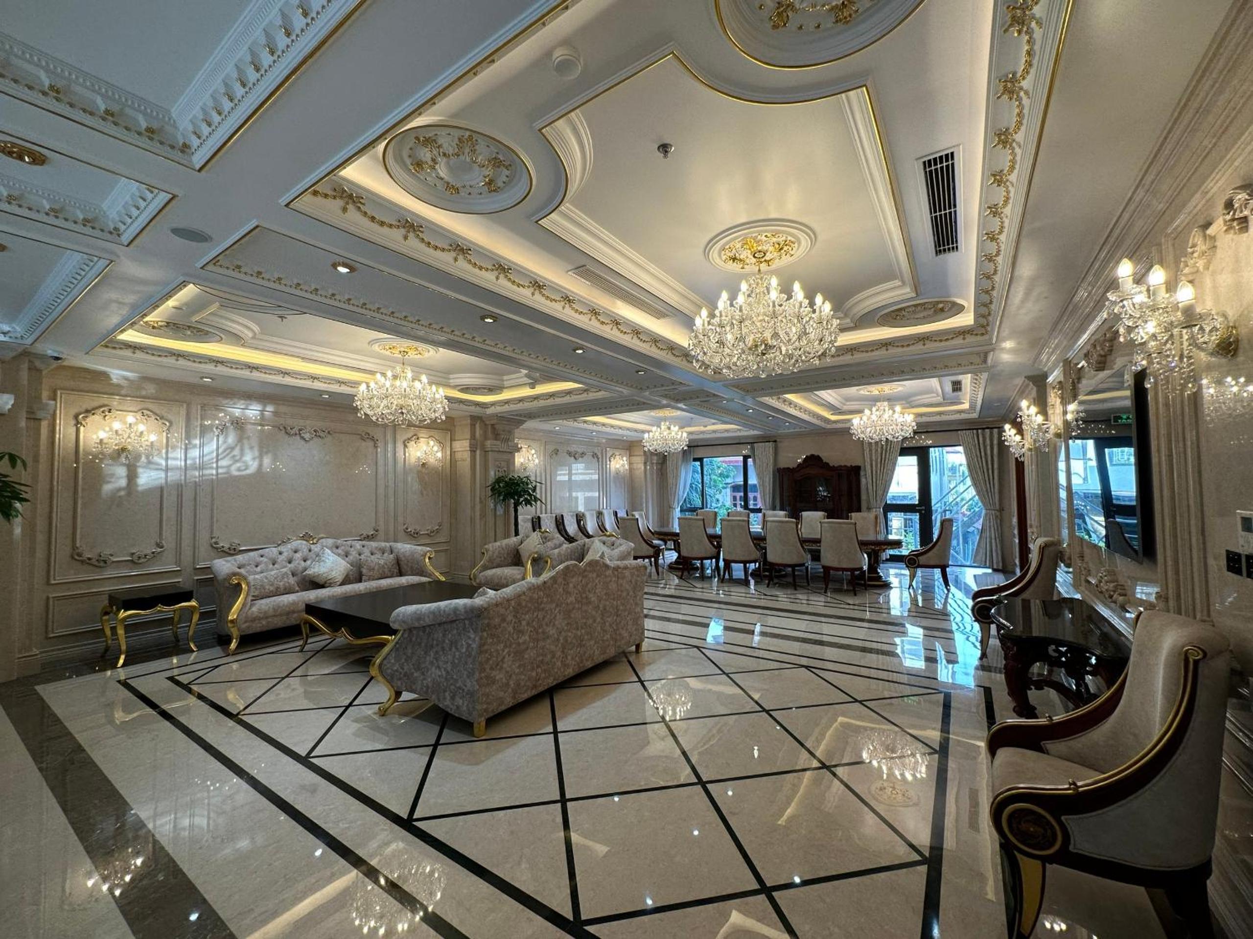 Kinh Bac Palace Hotel 11/29
