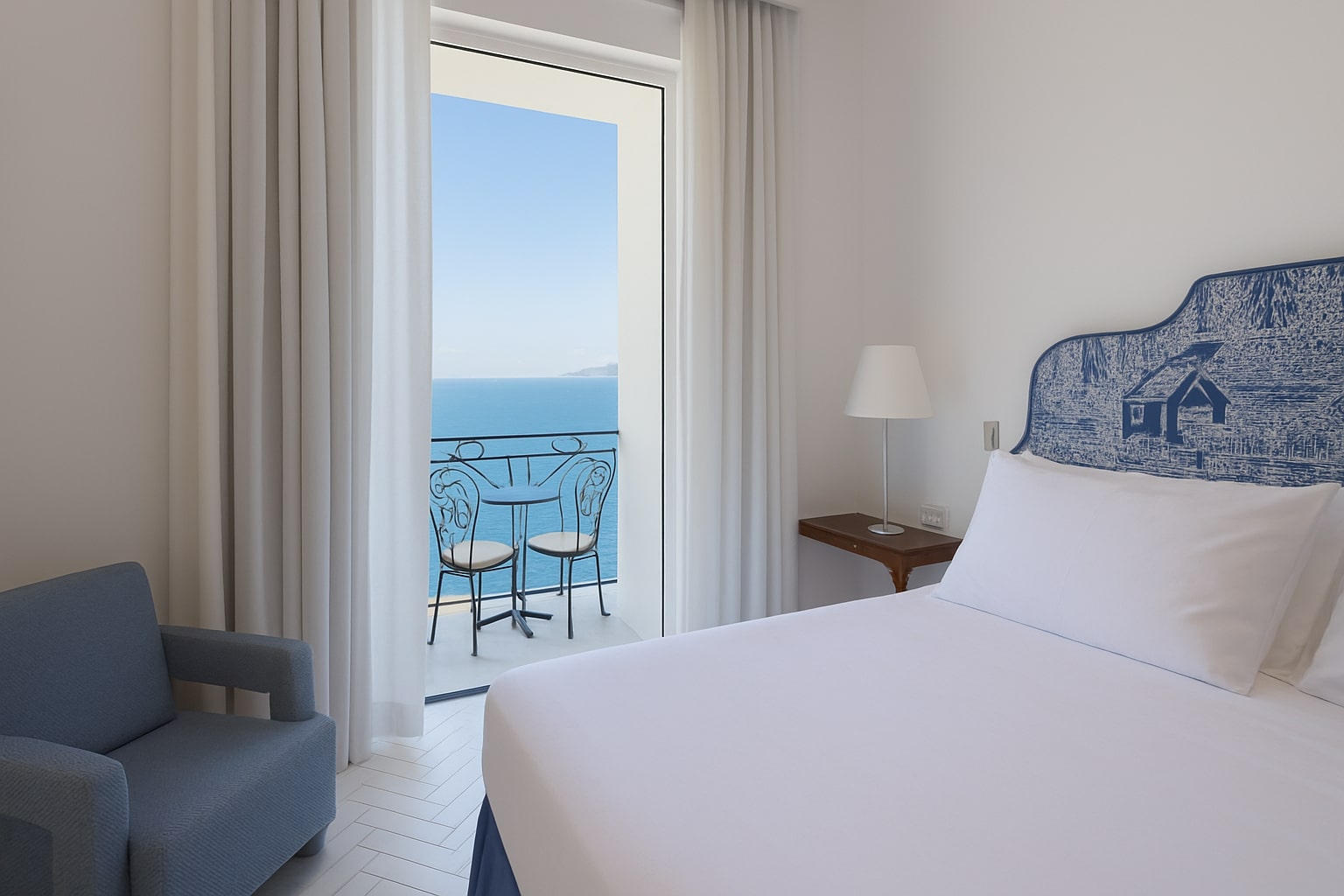 Junior Suite, Sea View, Grand Hotel Europa Palace 5/10
