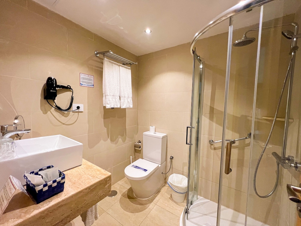 La Aldea Suites Hotel 50/50