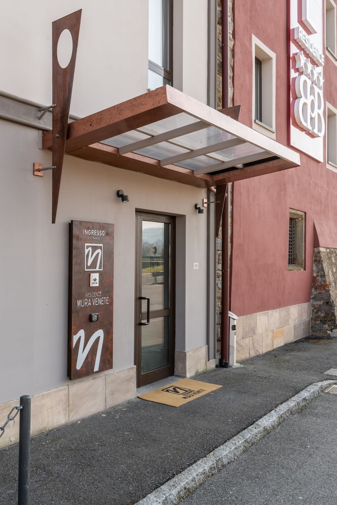 Hotel Borgo Brianteo 69/77