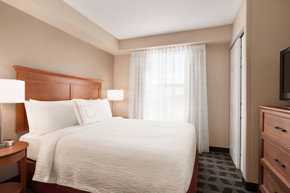 Towneplace Suites By Marriott Springfield 8/37