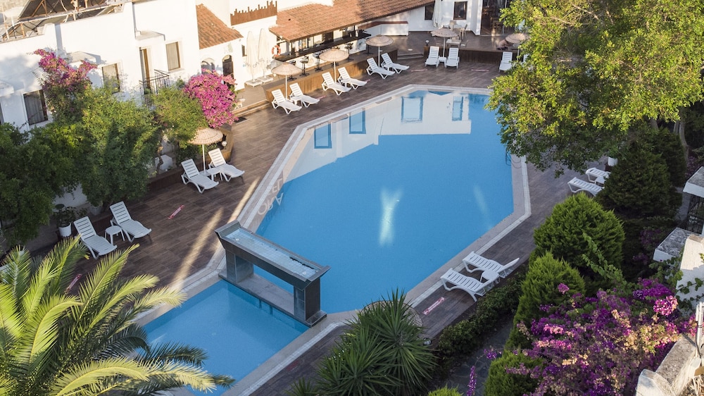 Flora Bodrum Hotel in BODRUM
