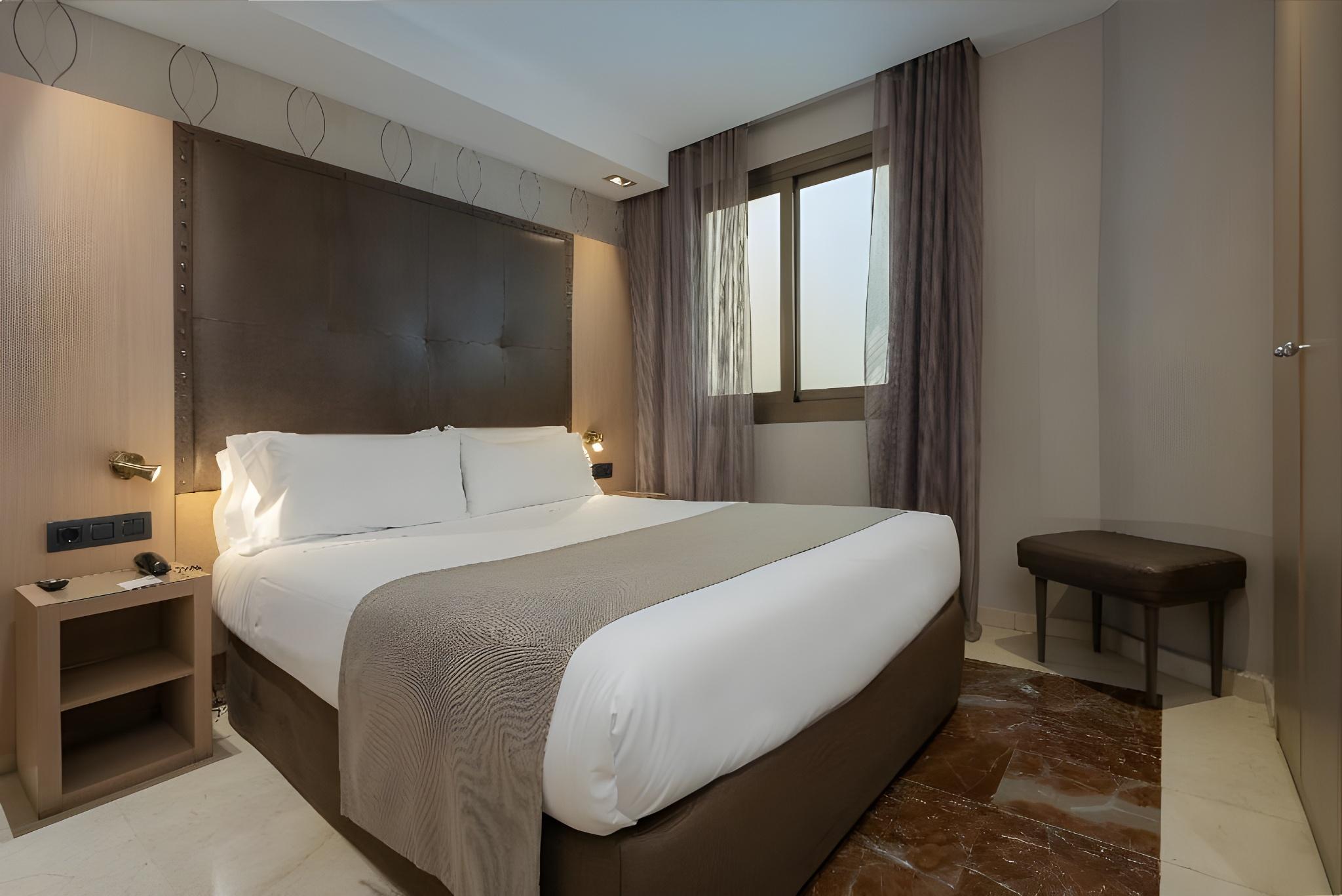 Interior, Superior, Single, Double Bed