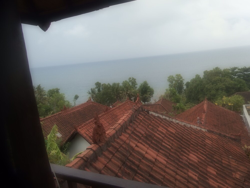 Bukit Indah Home Stay 44/50