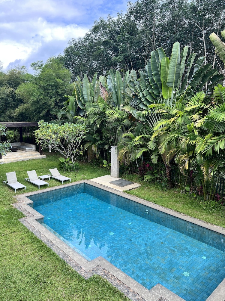 Isara Khao Lak 43/50