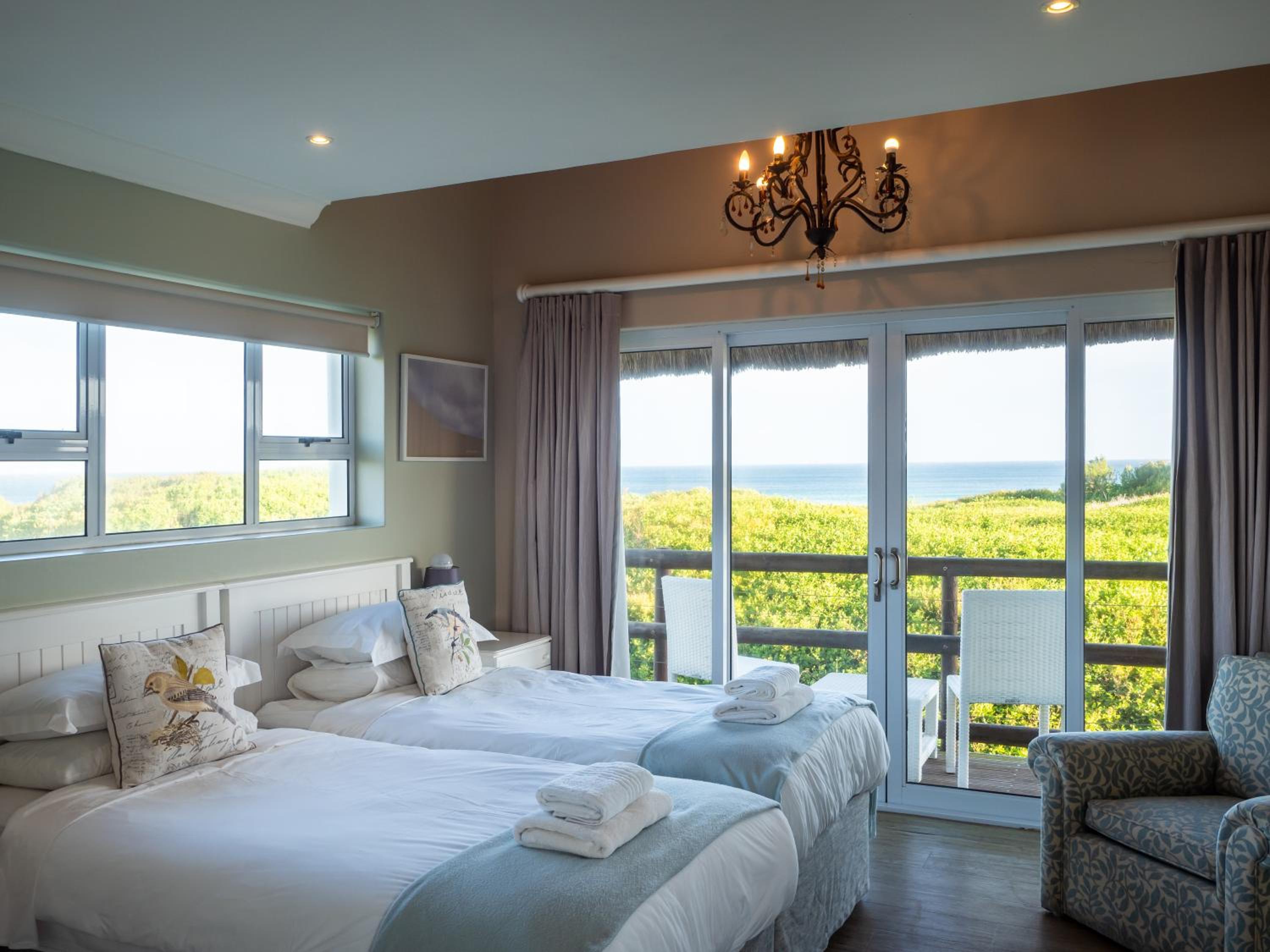 Beach Break Guest Houses and Villas 12/50