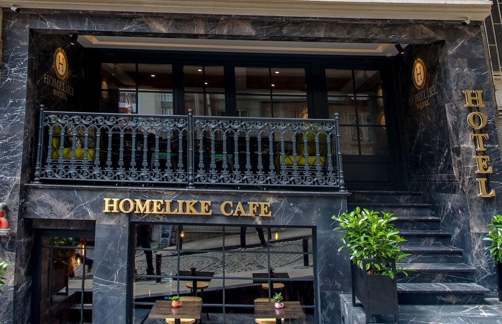 Homelike Hotel 9/74