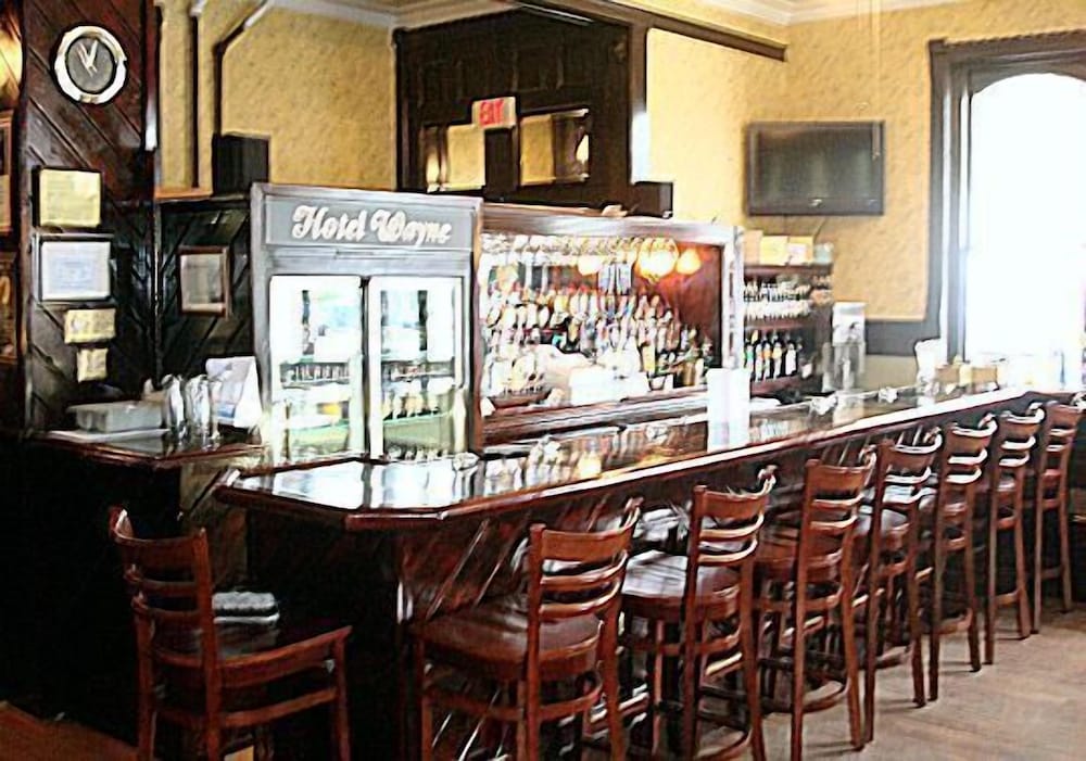 Hotel Wayne 40/44