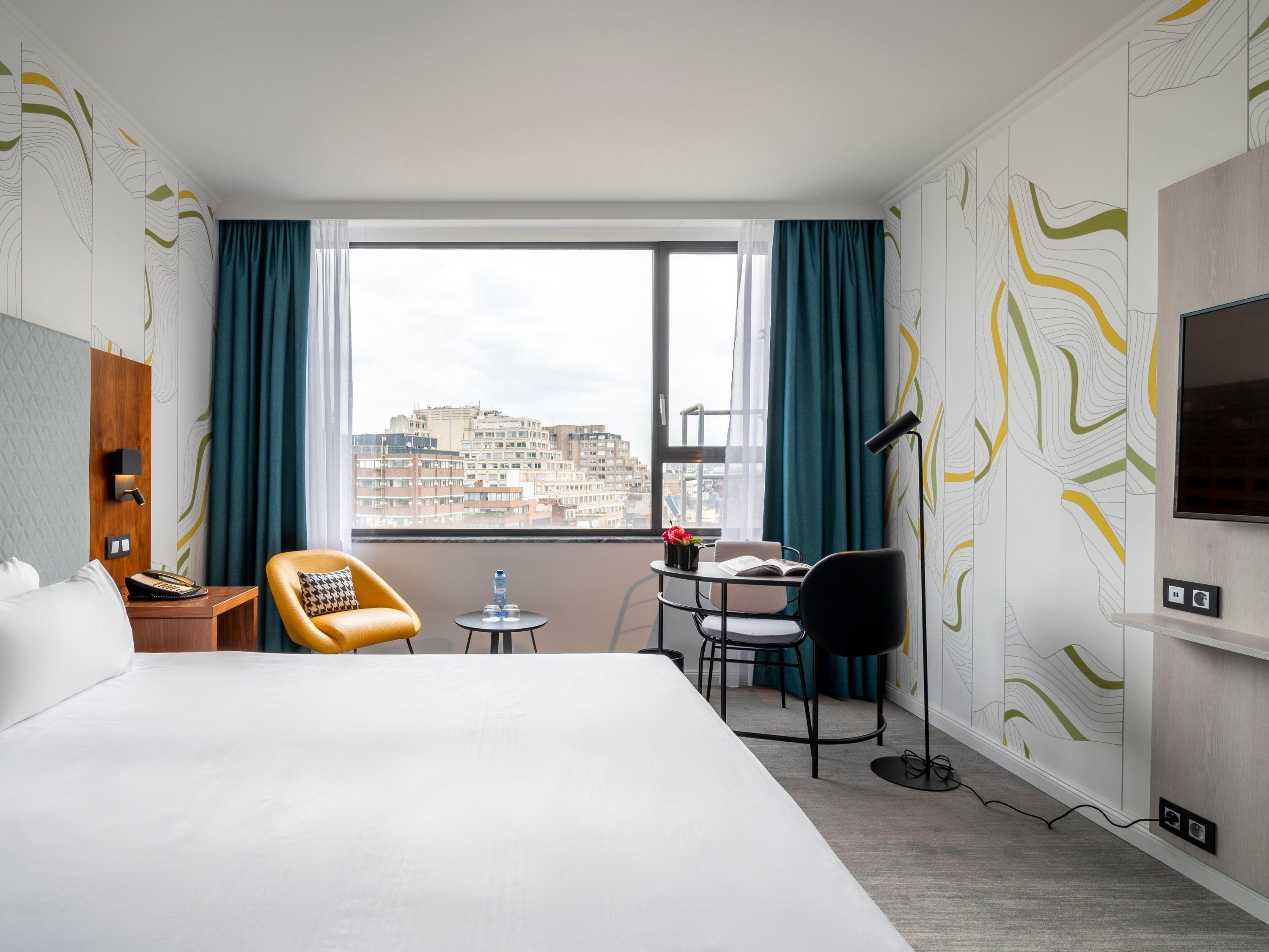 JUNIOR SUITE, KING BED, PARK VIEW, SOFA