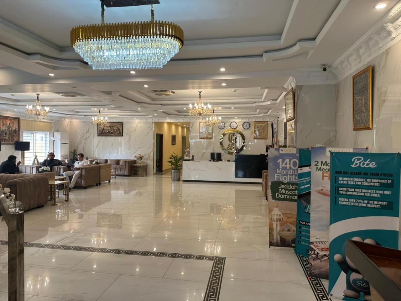 City Oasis Hotel 7/62