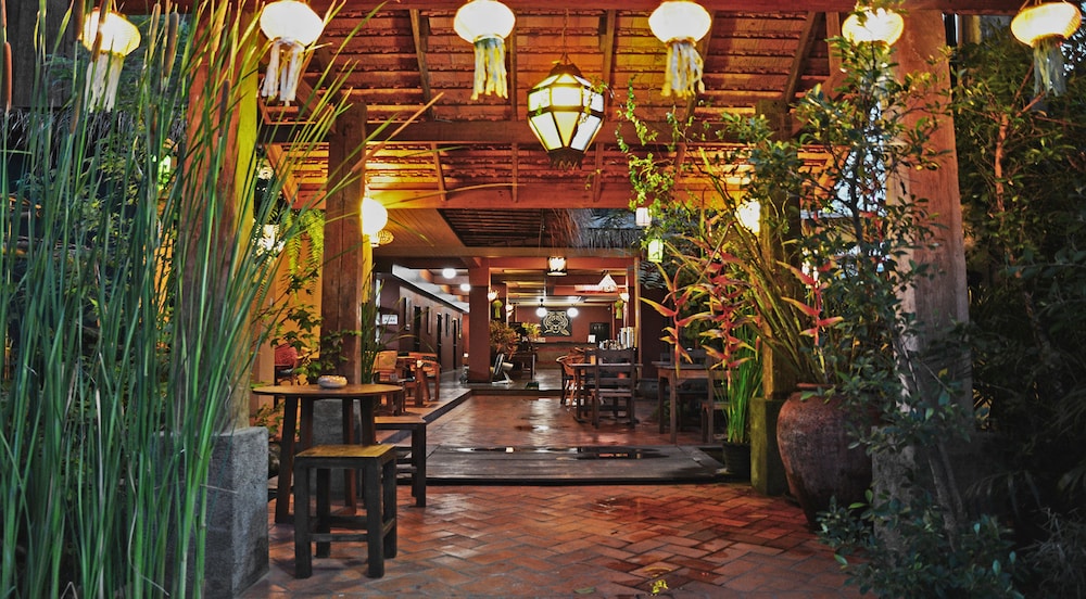 Green Tiger Vegetarian House 7/51