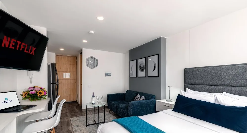 Torre Acqua Lofts 3/33