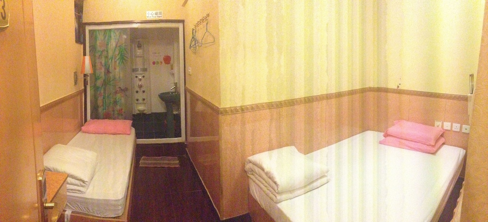 Venetian Hostel 35/50