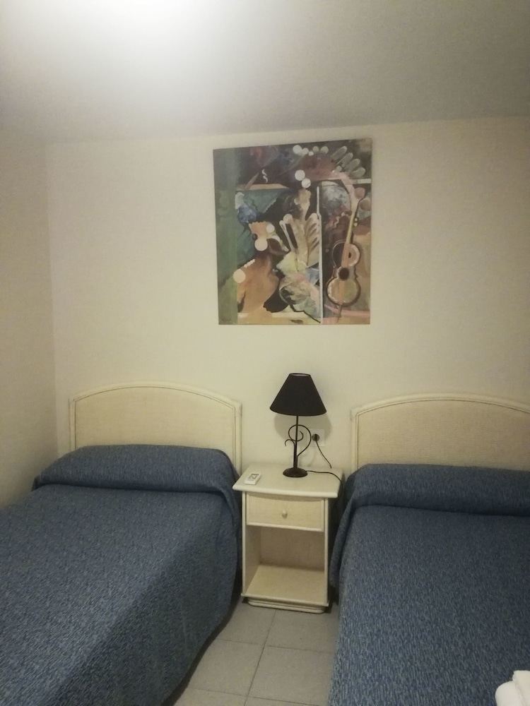 Apartamentos Larga 70 22/80