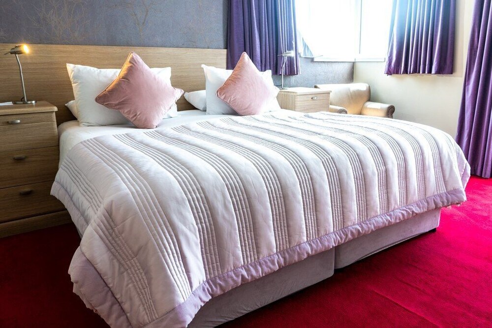 ROOM, DOUBLE BED, SEA VIEW