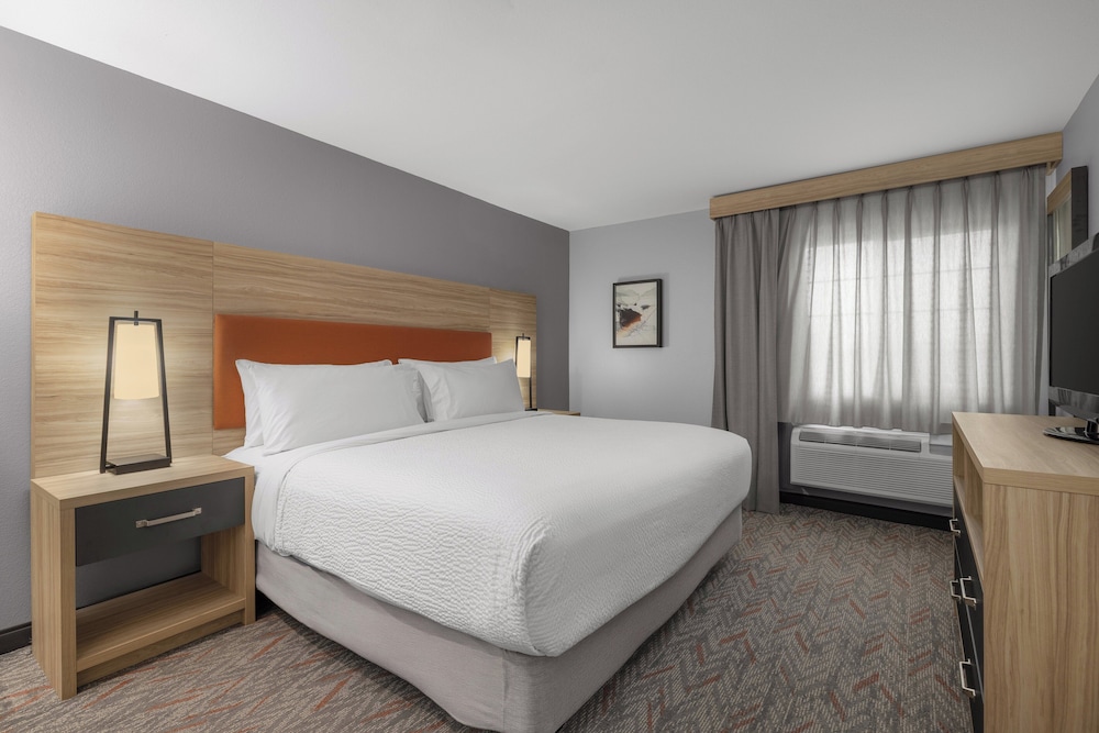 Candlewood Suites Hotel Texas City 17/53