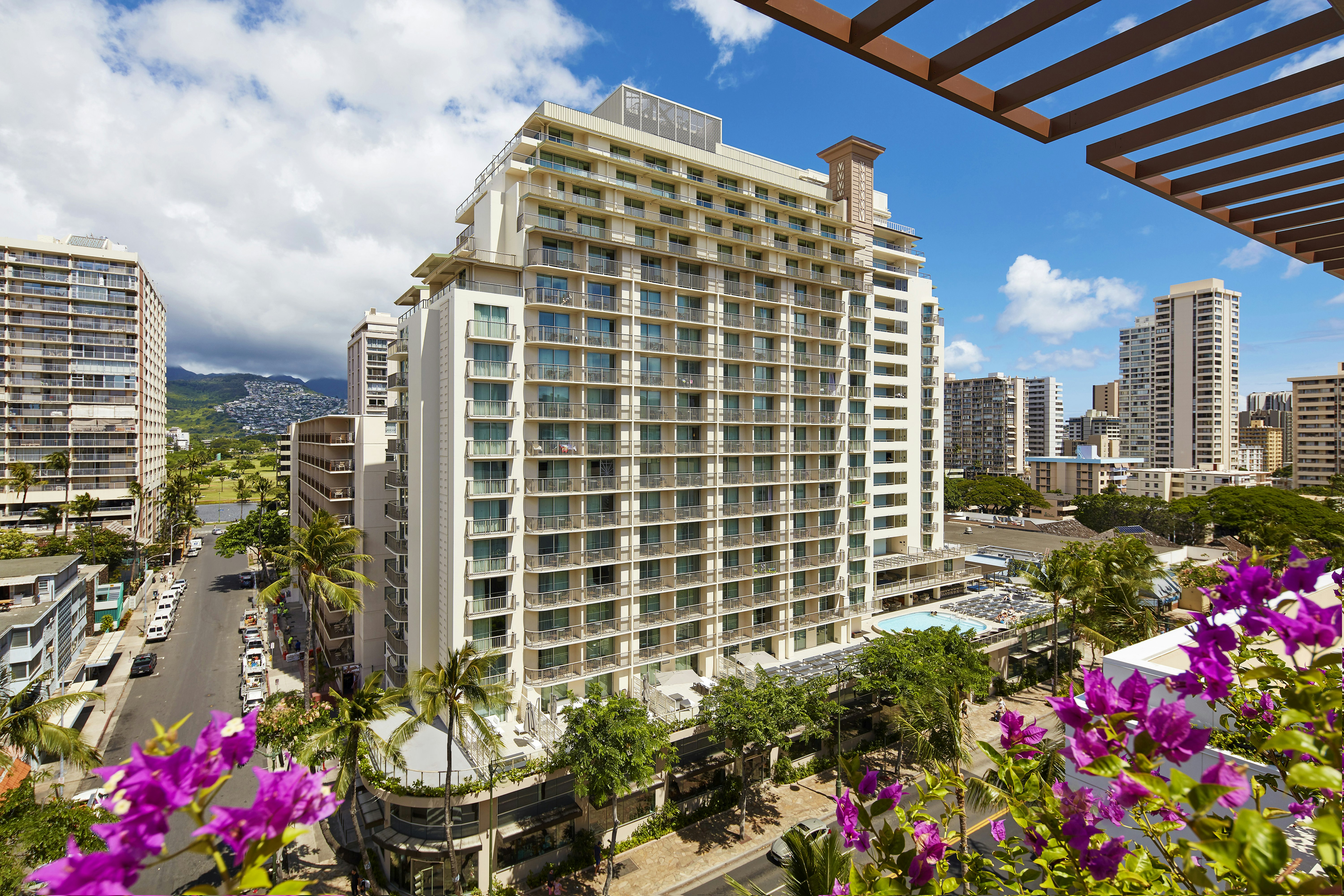 Hilton Garden Inn Waikiki Beach in HONOLULU - HI
