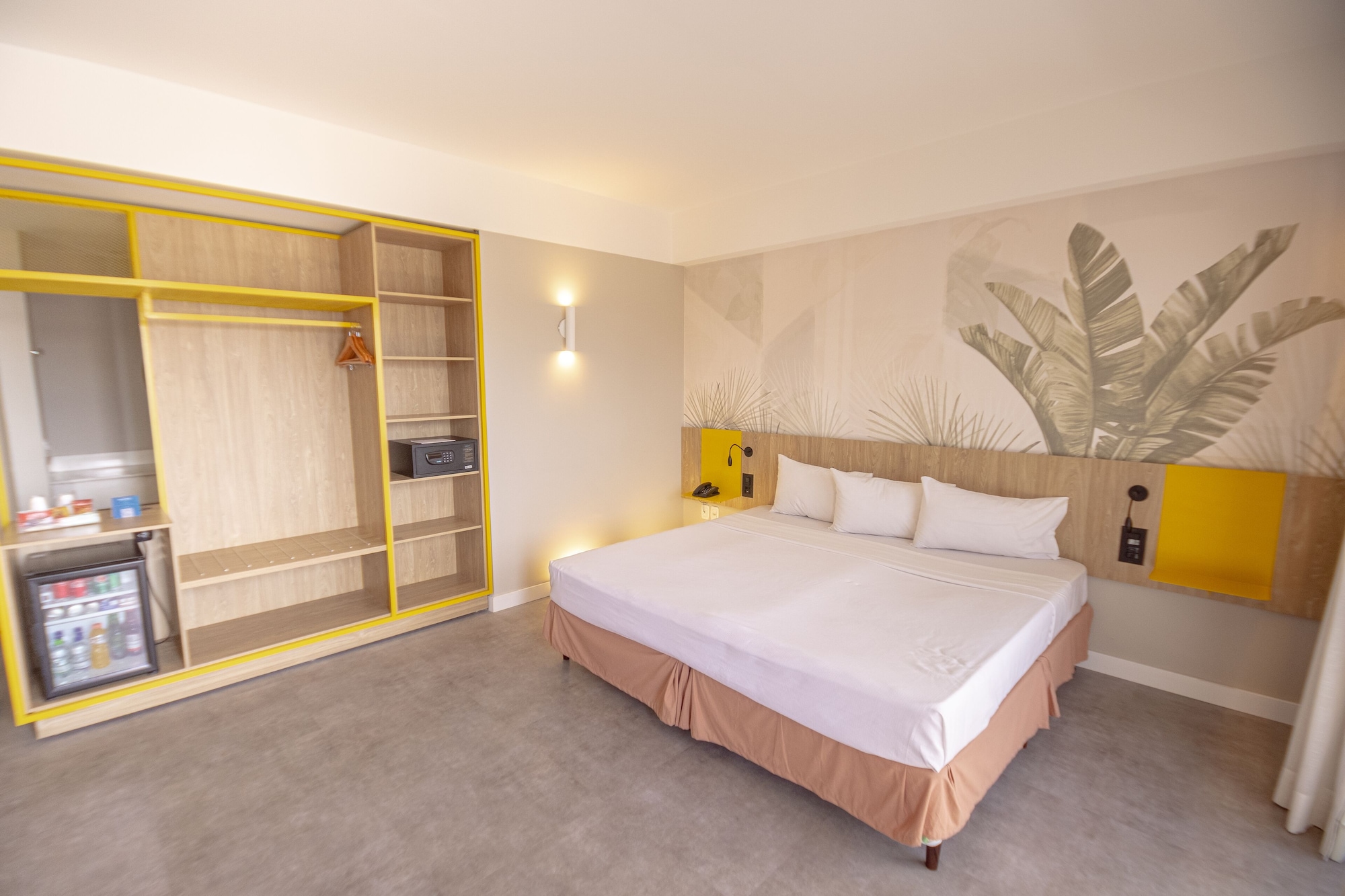 LUXURY, KING BED, BEACH VIEW