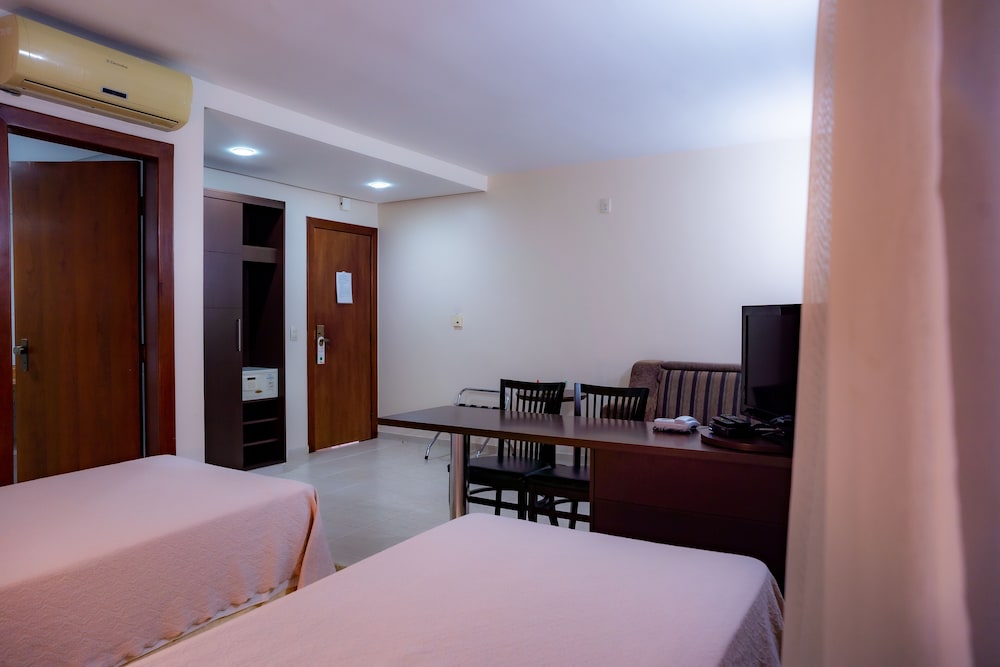 Hotel Santos Dumont 9/50