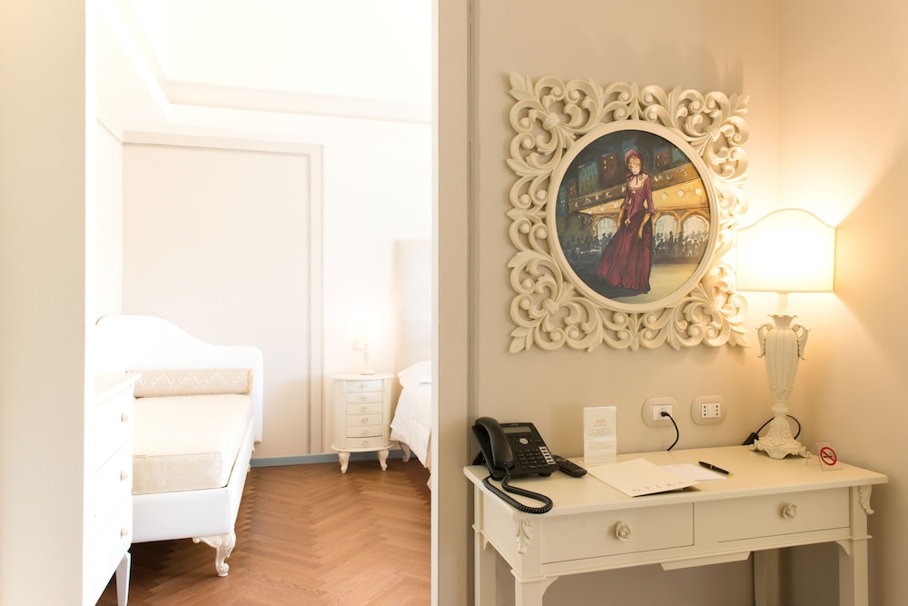 RELAIS SASSA AL SOLE 29/65