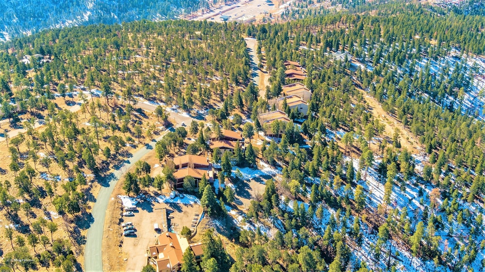 High Sierra Condominiums 57/67