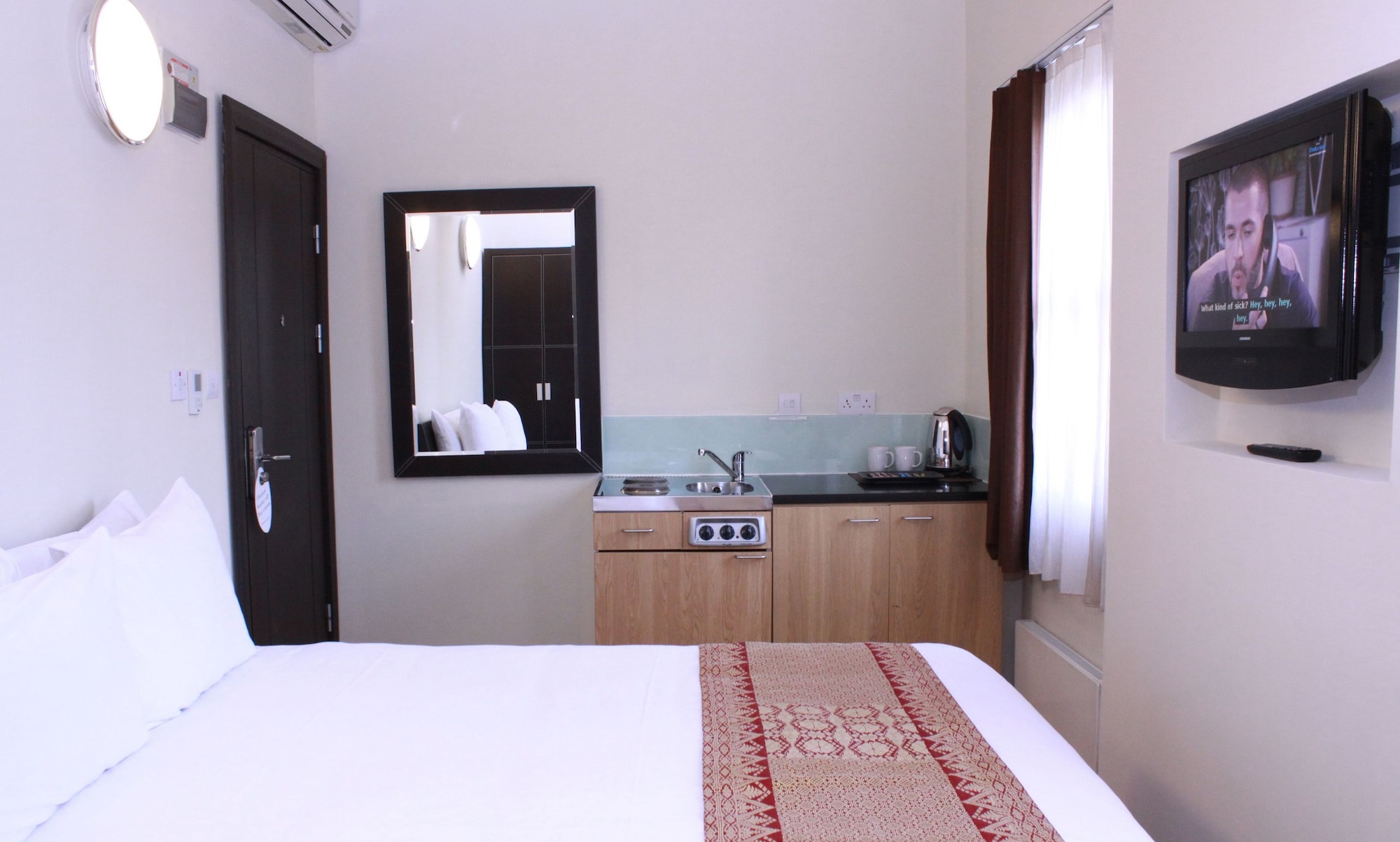 STANDARD, DOUBLE BED