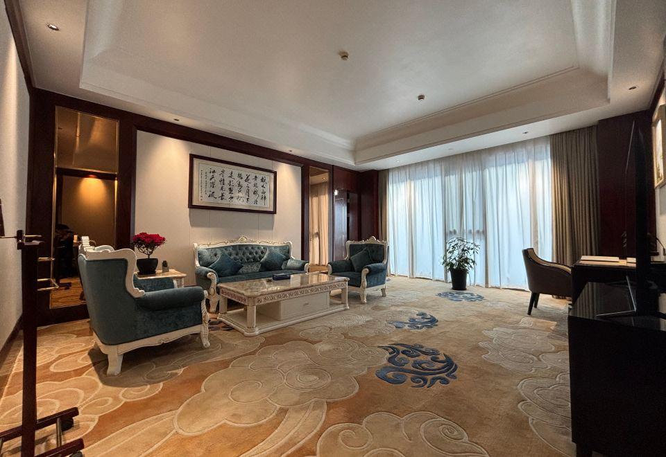 Huangshan Fengda International Hotel 66/80