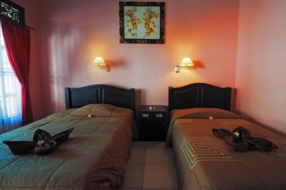 Pesona Beach Inn 25/45