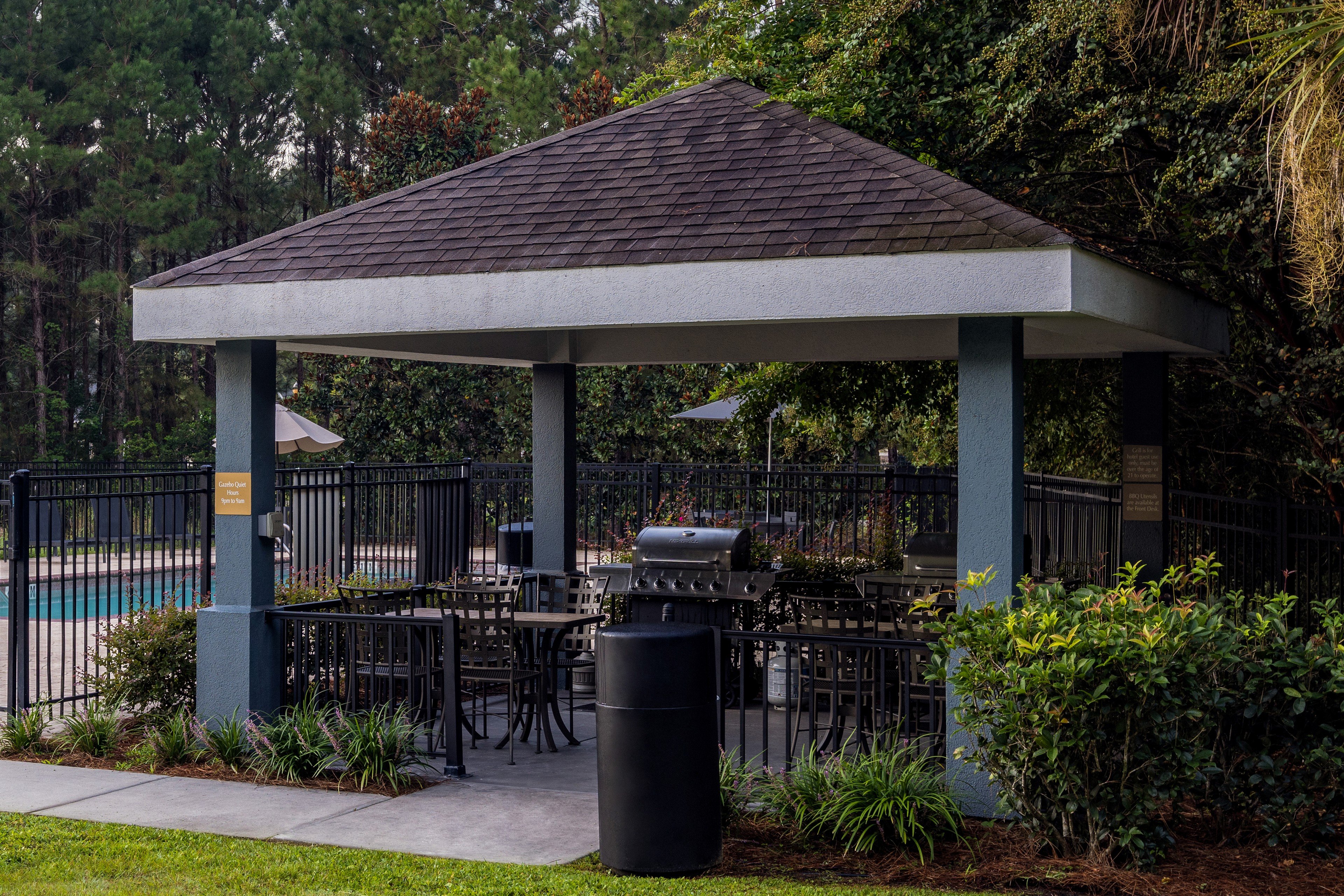 CANDLEWOOD SUITES BLUFFTON - HILTON HEAD 5/73