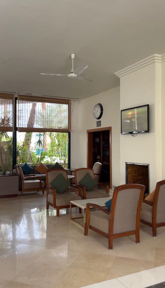 Ghazala Beach Hotel 30/50