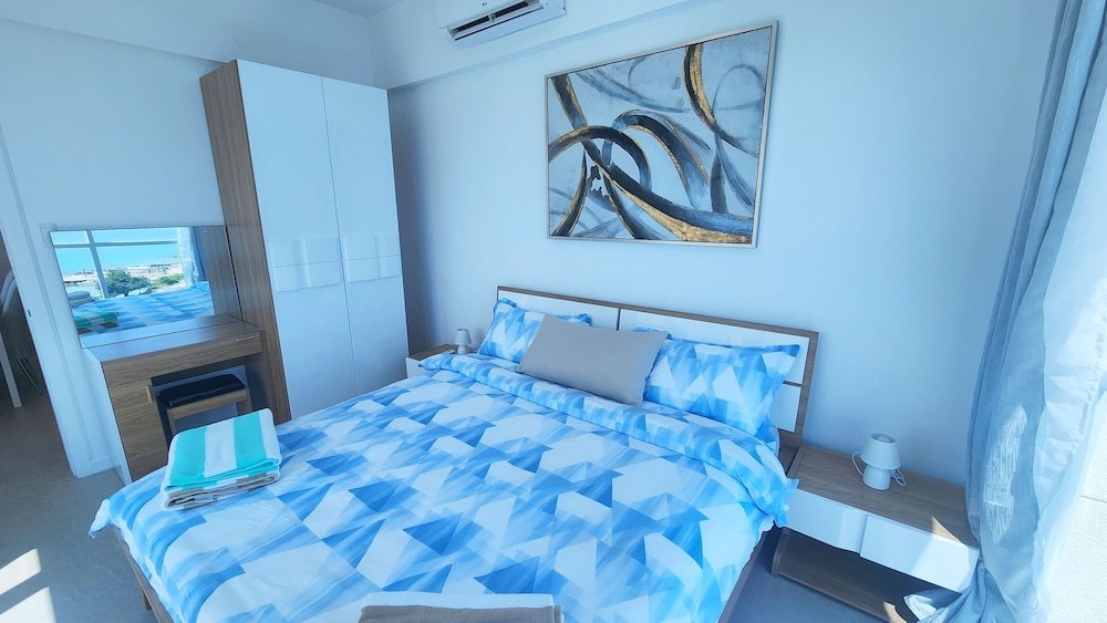 1 BEDROOM, CONDO, COMFORT, BEACH FRONT, OCEAN VIEW