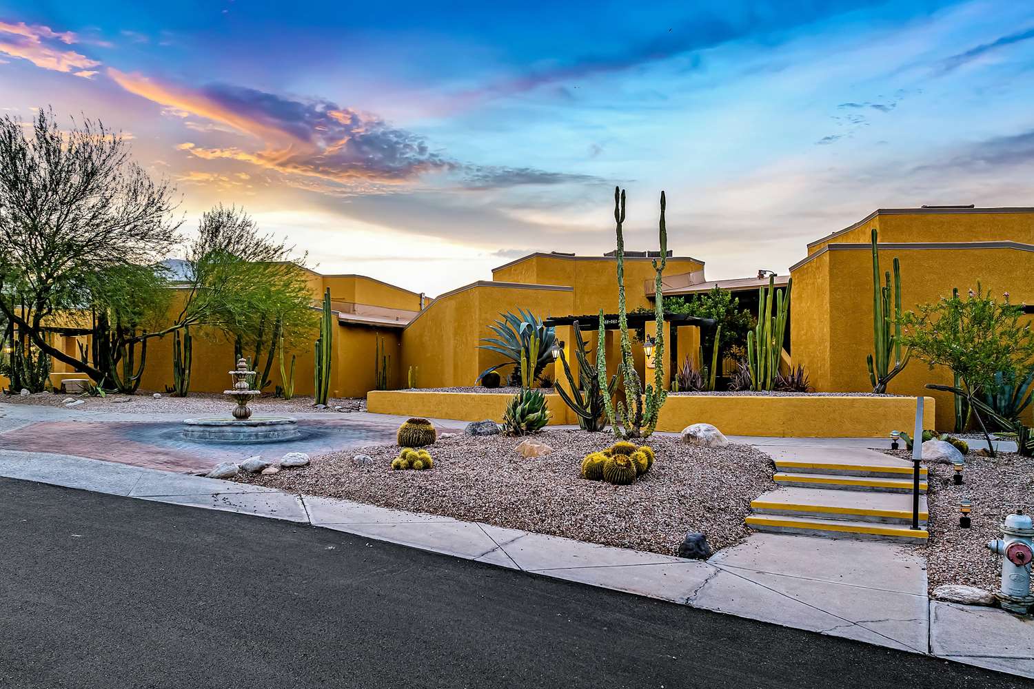 Westward Look Wyndham Grand Resort and Spa 72/74
