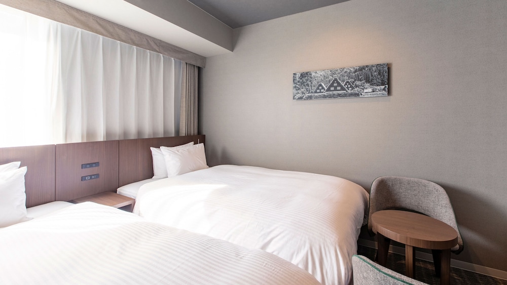 SUPERIOR, TWIN BEDS