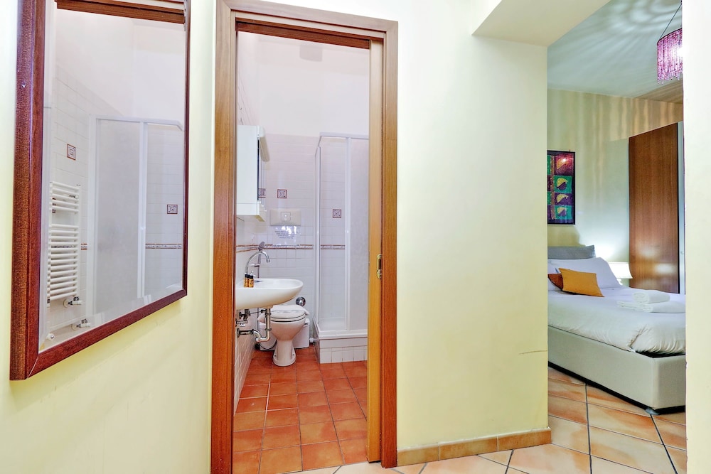 Romalibera - WR Apartments 31/38