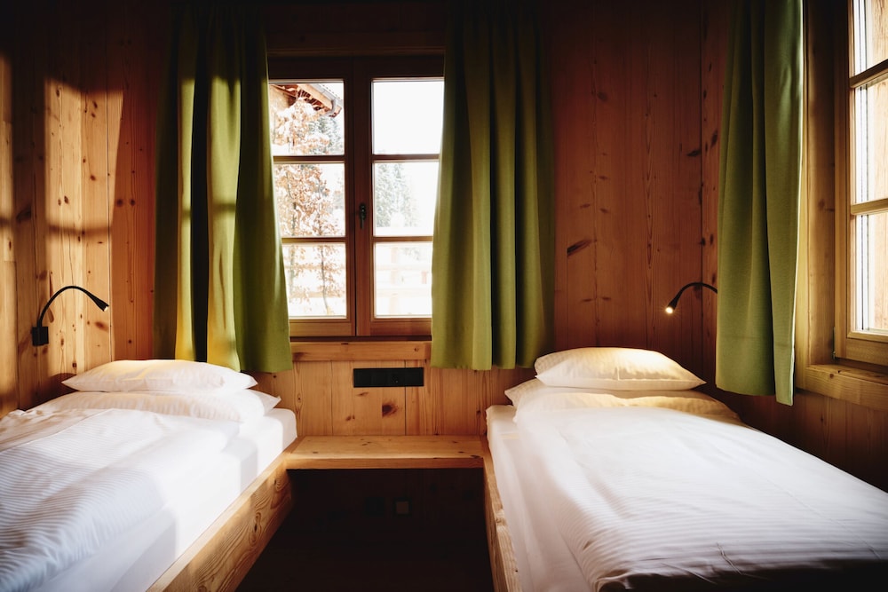 HOCHLEGER - DELUXE CHALETS 12/49