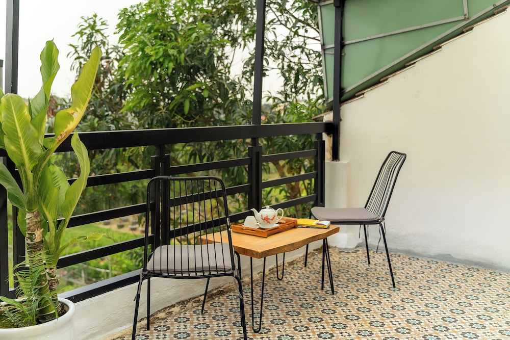 Golden Bell Homestay 48/57