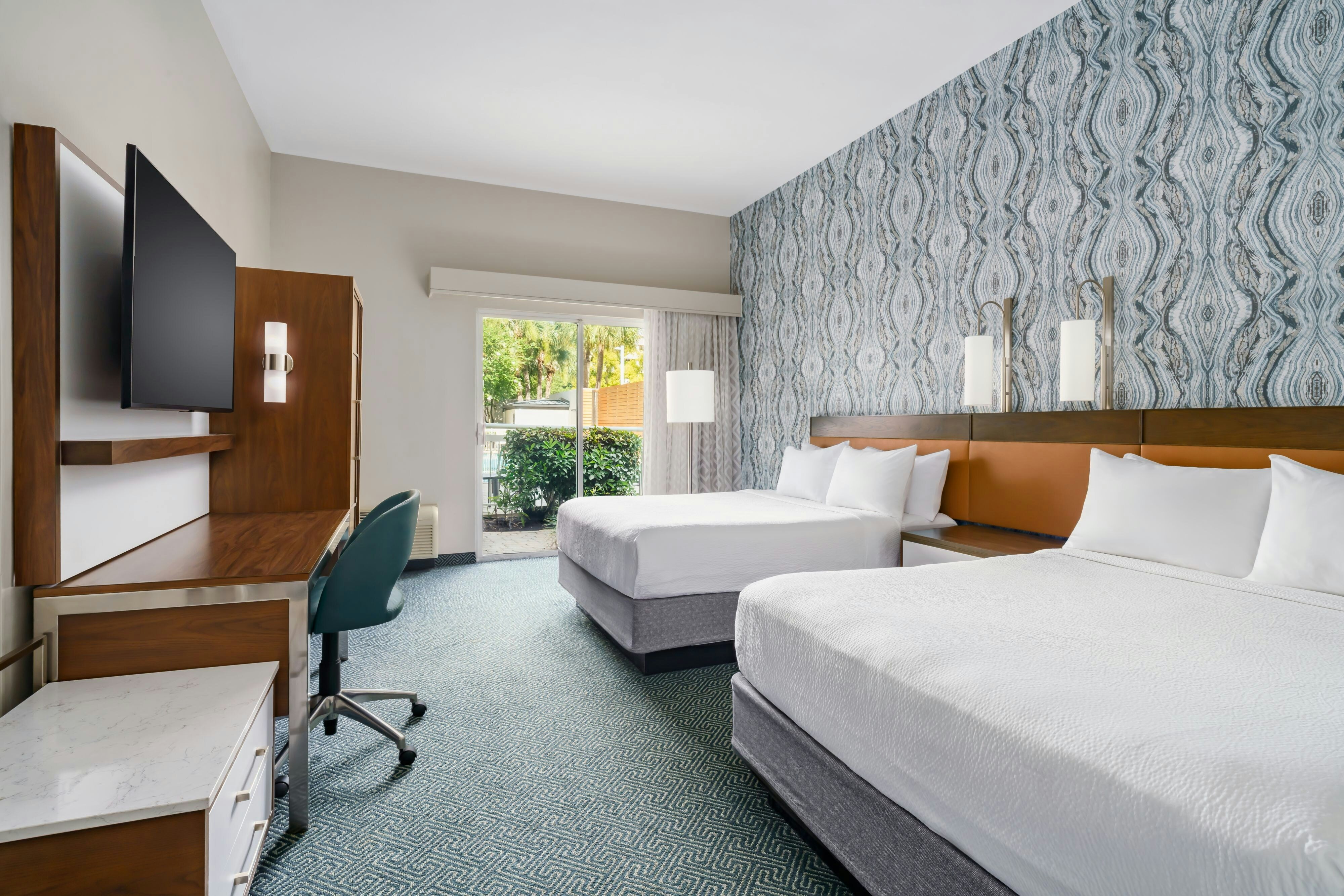 Courtyard By Marriott Orlando Downtown 2/11