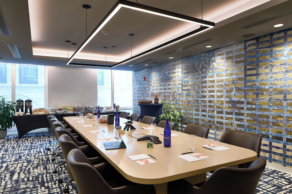 Hotel Indigo NYC Financial District, an IHG Hotel 34/47