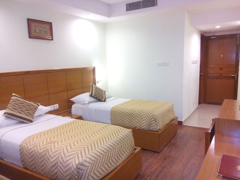 HOTEL KALINGA ASHOK 10/27
