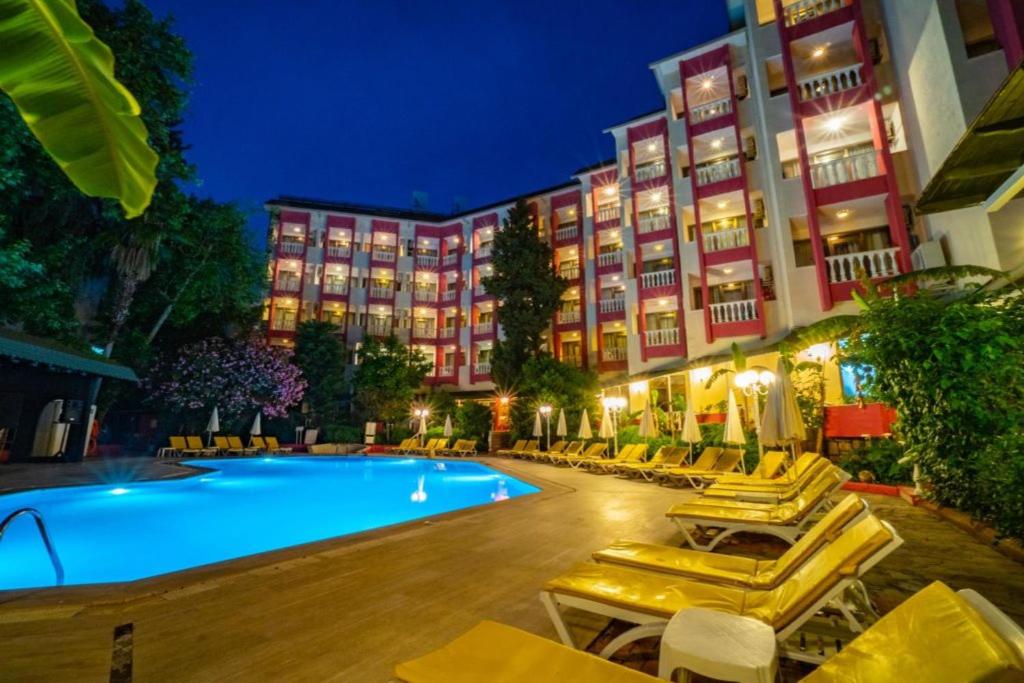 Bieno Club Hotel SVS 29/31
