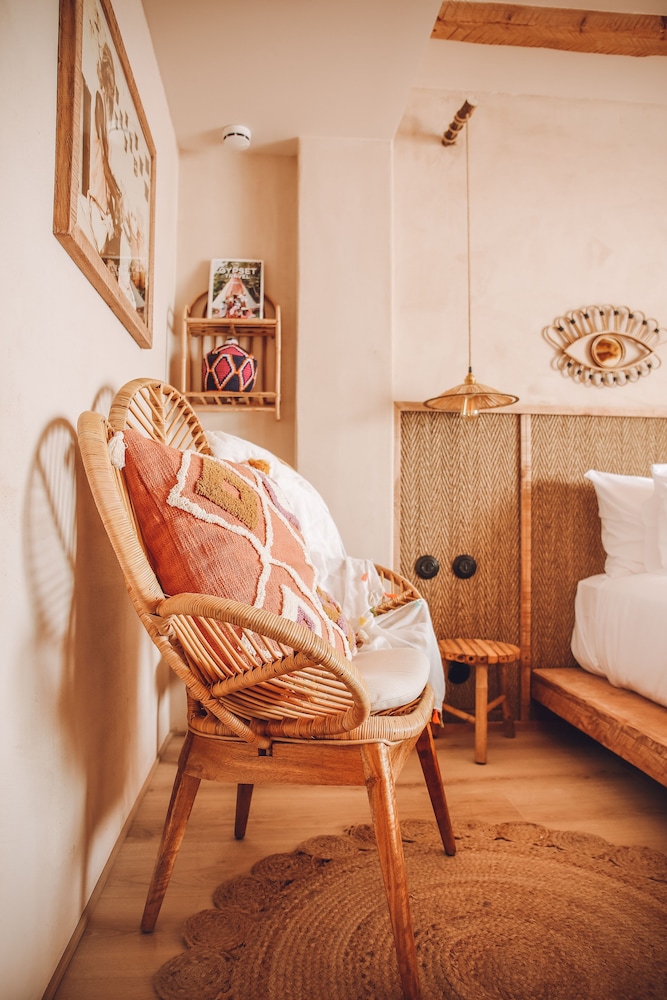 NOMAD HOTEL XABIA PORT 15/50
